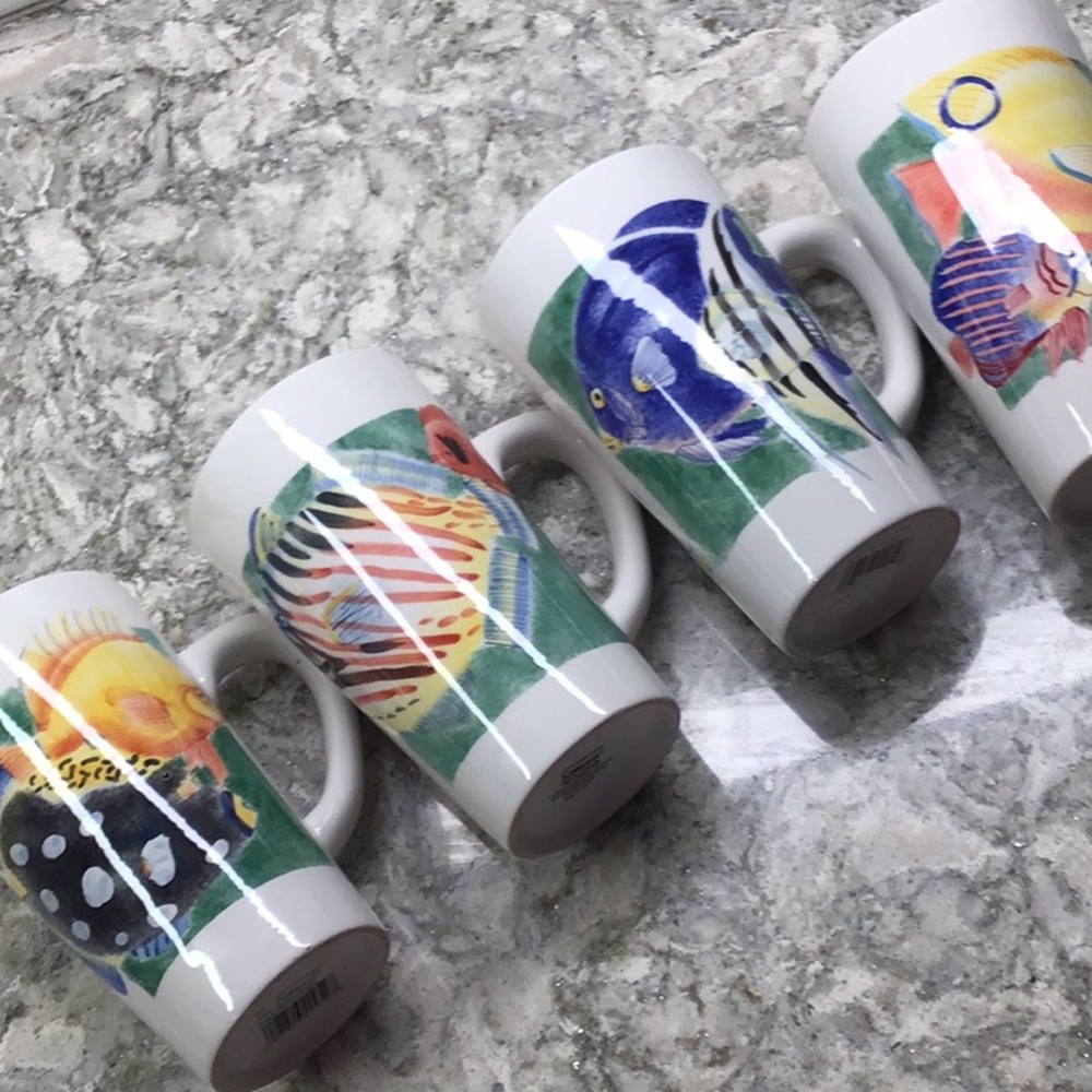 White Ceramic Fish Pattern Mugs - Set of 4
